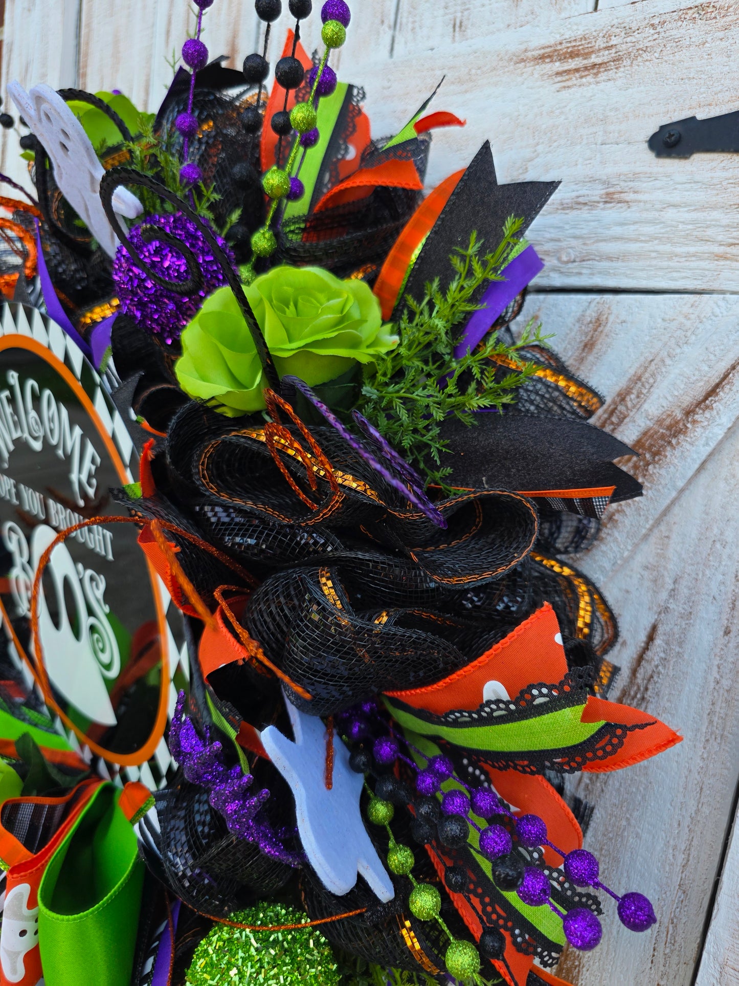 Halloween wreath, Ghost wreath
Welcome Halloween décor, Trick or Treat wreath, Spooky door décor, Boo sign wreath