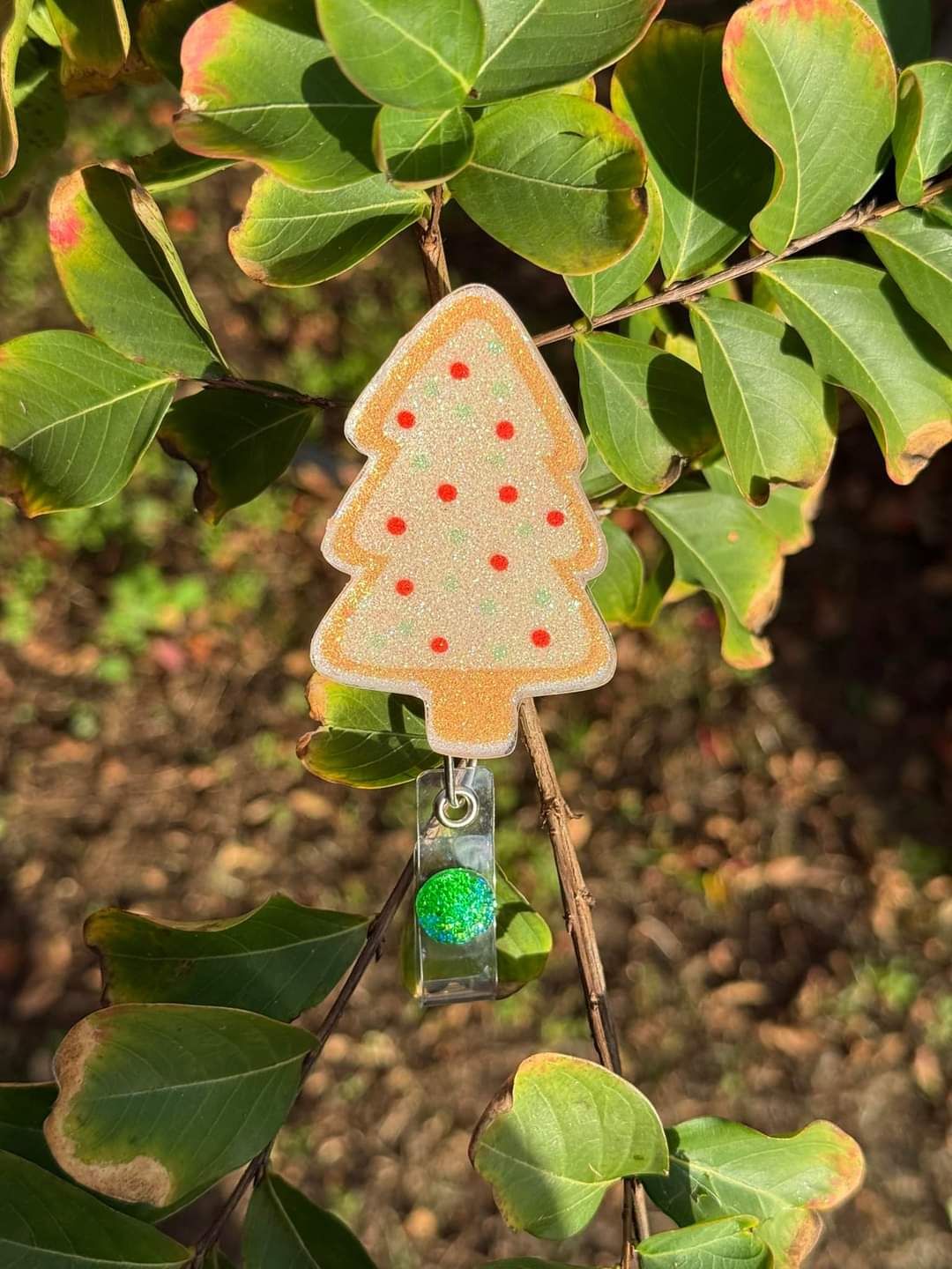 Christmas Tree Cake Reel, Christmas Tree Cake Badge Reel