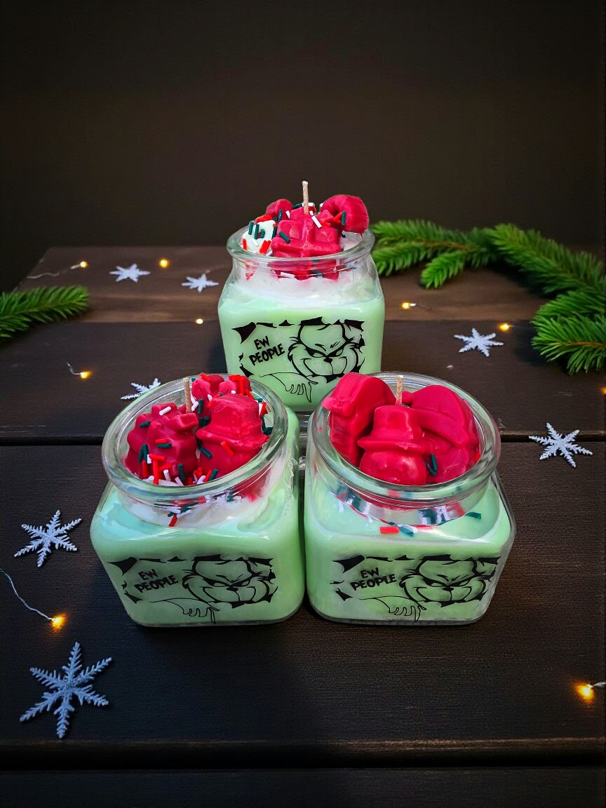 White Pine & Winter Candy Apple Holiday Candle ππ²