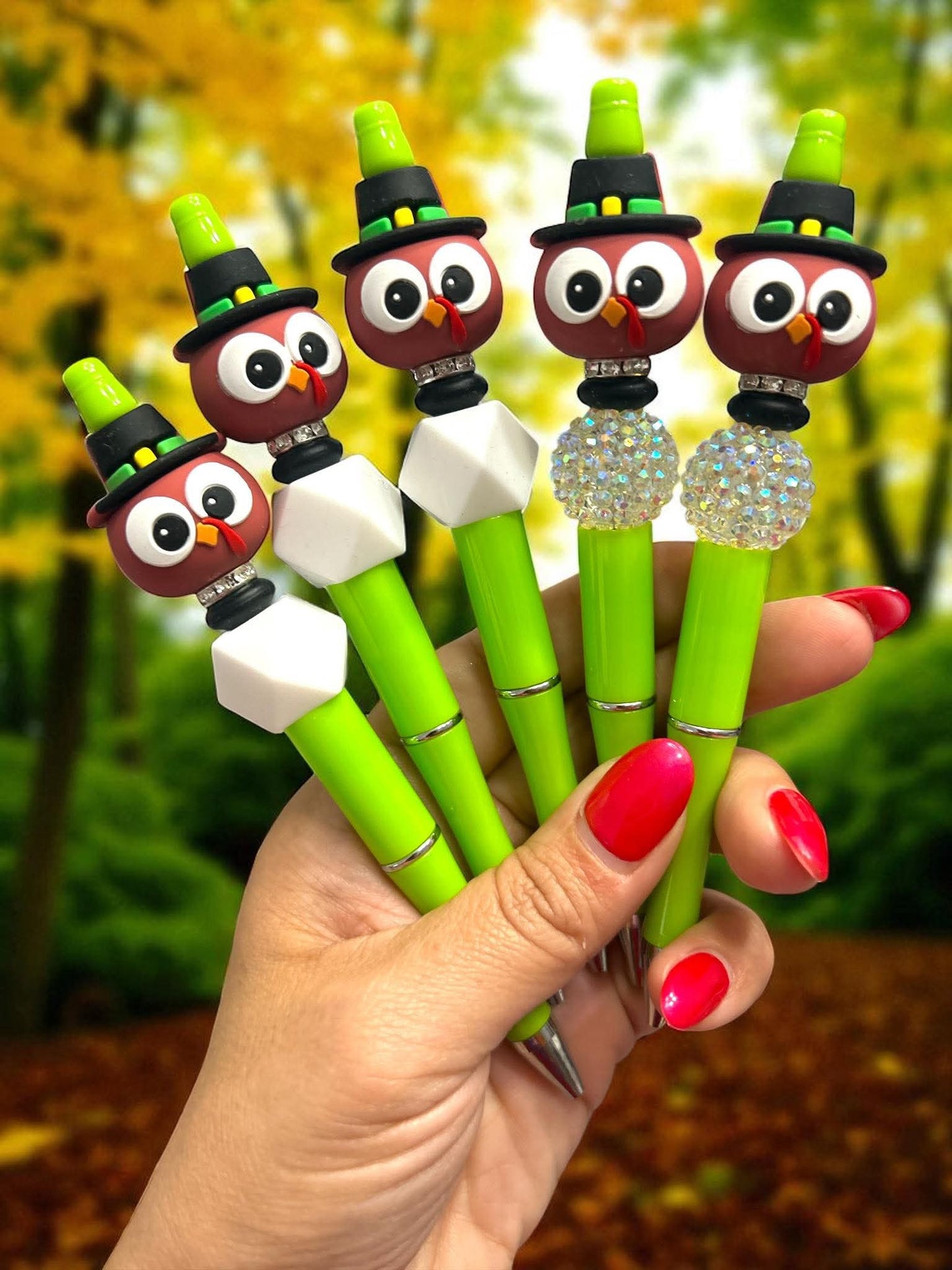 turkey pen, fall pen, thanksgiving stationery, turkey bead pen, refillable pen, cute office supplies, fall gift idea, seasonal pen, planner accessories