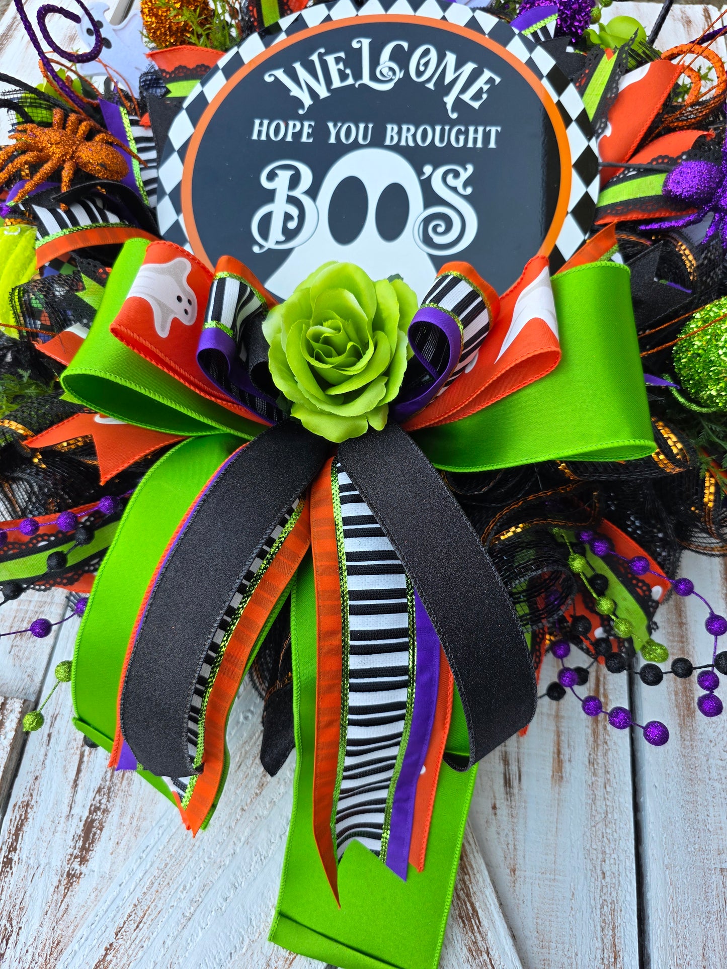 Halloween wreath, Ghost wreath
Welcome Halloween décor, Trick or Treat wreath, Spooky door décor, Boo sign wreath
