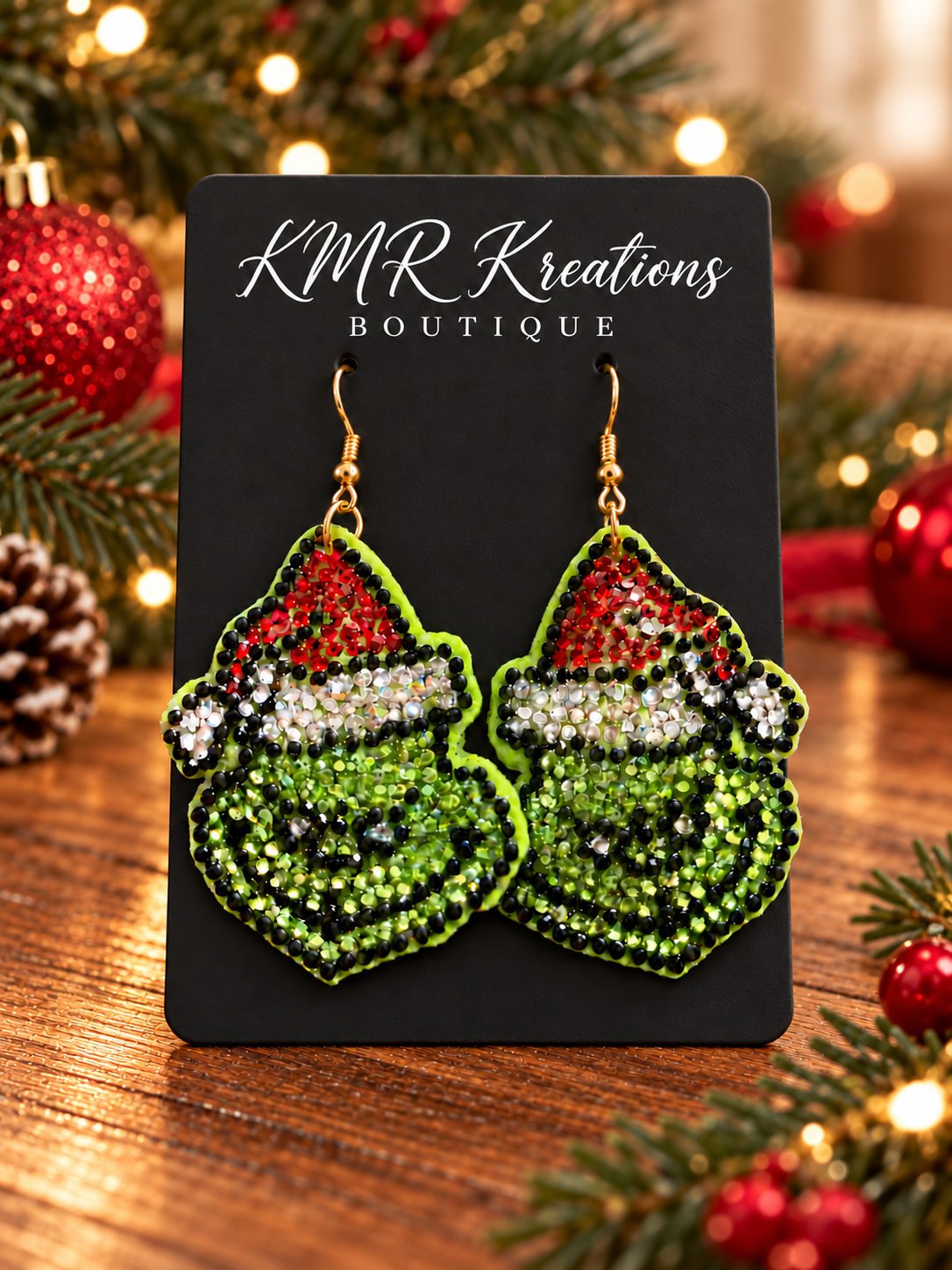 Handmade Beaded Christmas Grinch Earrings 🎄✨