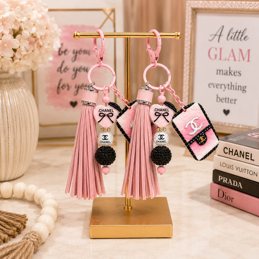 🎀✨ Pink Tassel Glam Keychain ✨🎀