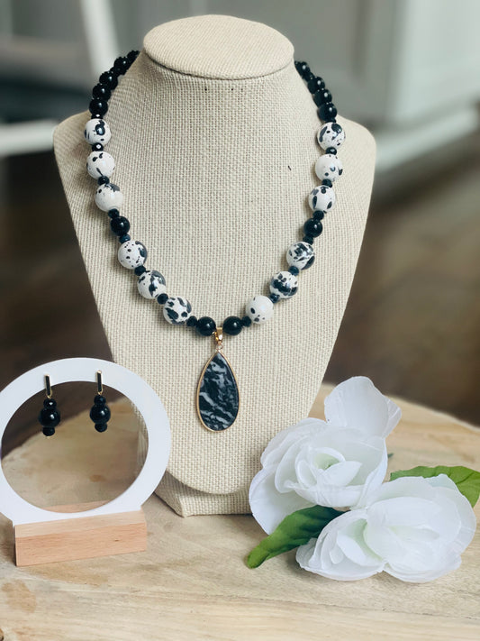 Jewelry Goals, Black Jade Vibes, Bold and Beautiful,  Handmade Jewelry Love